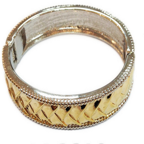 Ladies Bangle