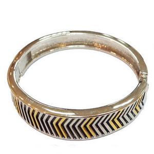 Ladies Bangle