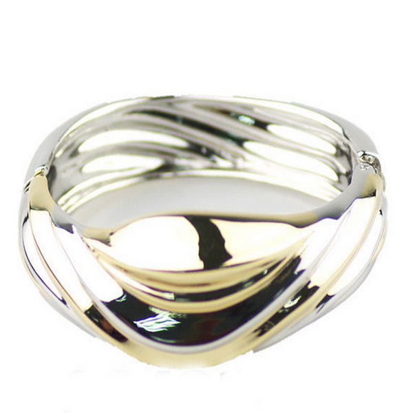 Ladies Bangle