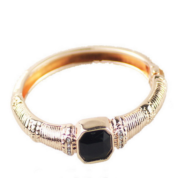 Ladies Bangle