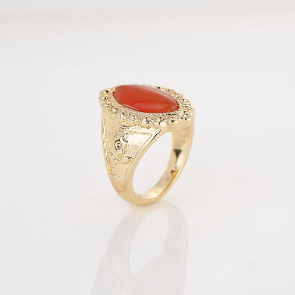 Ladies Ring