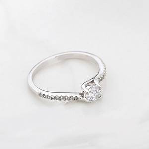 Ladies Ring