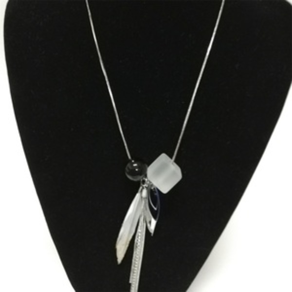 Ladies Necklace