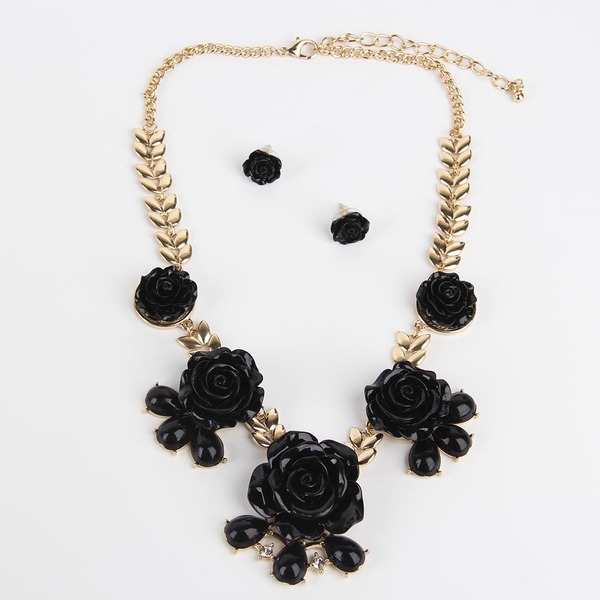 Ladies Jewelry Set