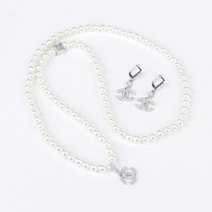 Ladies Jewelry Set