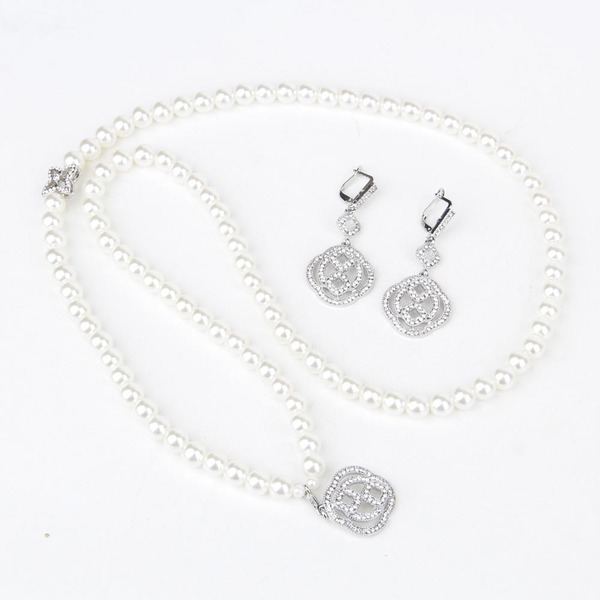 Ladies Jewelry Set