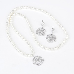 Ladies Jewelry Set