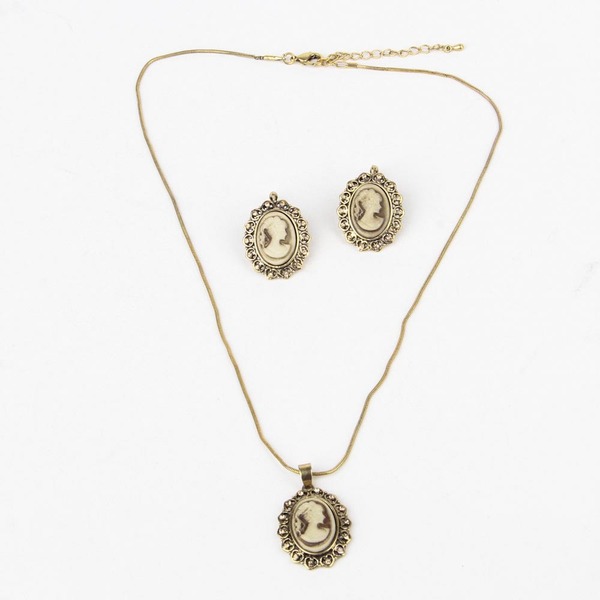 Ladies Jewelry Set