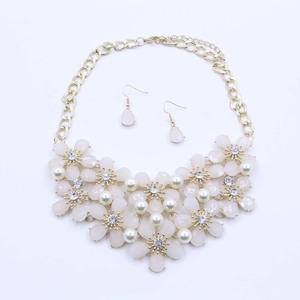 Ladies Jewelry Set