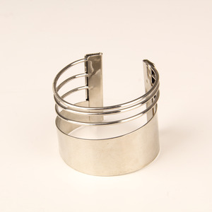 Ladies Bangle