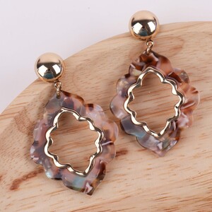 Ladies Earring